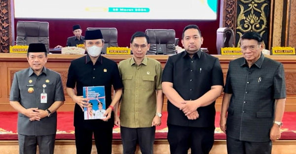 DPRD Provinsi Jambi Terima Nota Pengantar LKPJ Gubernur Jambi Tahun