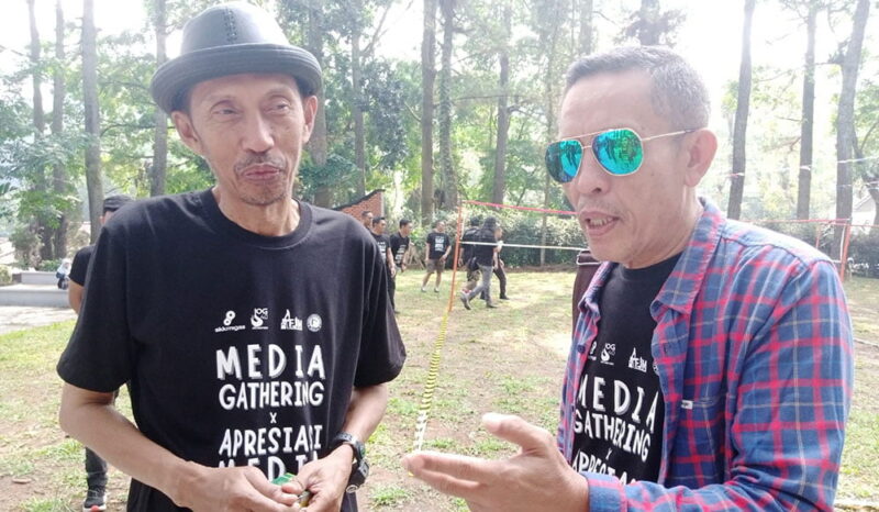Ketua FJM Sumsel Oktaf Riady (krii) dan Ketua FJM Jambi Mursyid Sonsang (kanan) | foto : dir