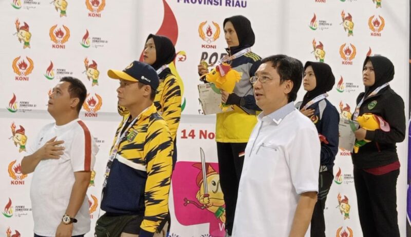 Atlet Jambi saat memenangkan salah satu cabor Porwil XI Sumatra | foto : humas koni