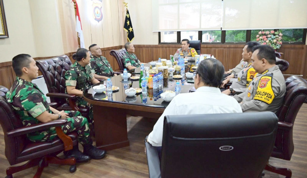 Pertemuan Kapolda Jambi dan Danrem 042/Gapu, Senin | ran