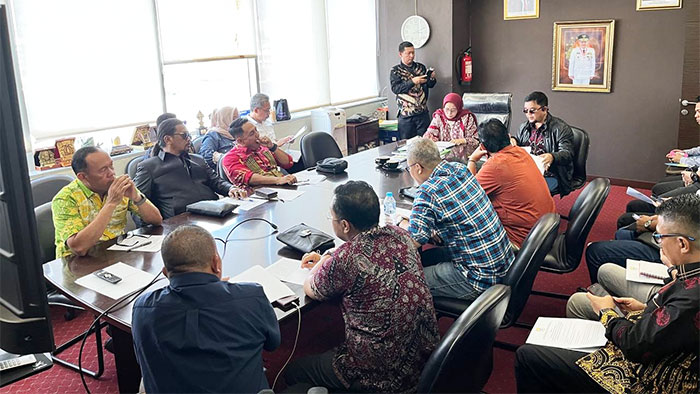 Pimpinan dan anggota Banggar DPRD Provinsi Jambi konsultasi di Kemendagri | humas dprd