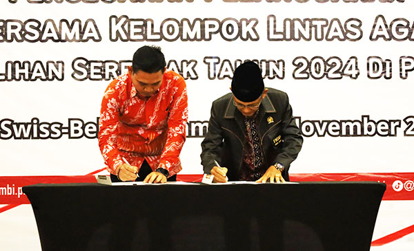 Penandatanganan nota kesepahaman antara Bawaslu dan FKUB, Selasa | ran