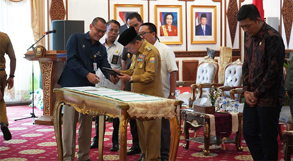 Penyerahan DIPA dan Buku Alokasi TKD tahun anggaran 2025, Senin | ran/nov