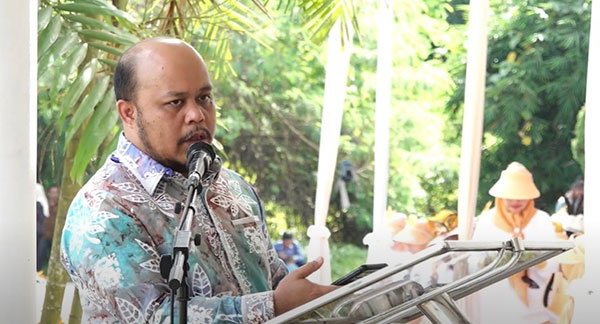 Plt Bupati Tanjabtim, Robby Nahliansyah, membuka Lomba Jalan Santai dan Yel-Yel | ran