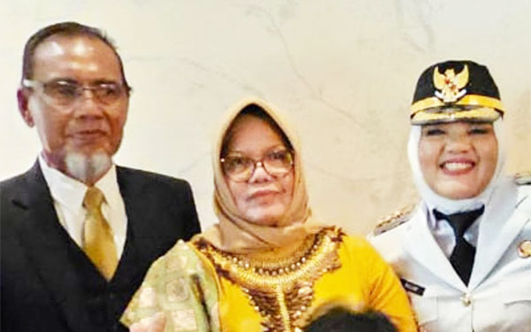 Dilla bersama ayah dan ibunya | dok