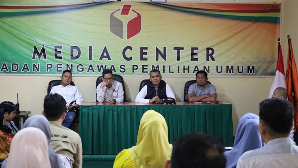 Pertemuan Bawaslu Provinsi Jambi dengan panwascam di Kabupaten Bungo, Rabu | pr/dh