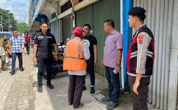 Razia pungutan parkir liar di kawasan Pasar Kebun Handil, Kota Jambi | hms pld