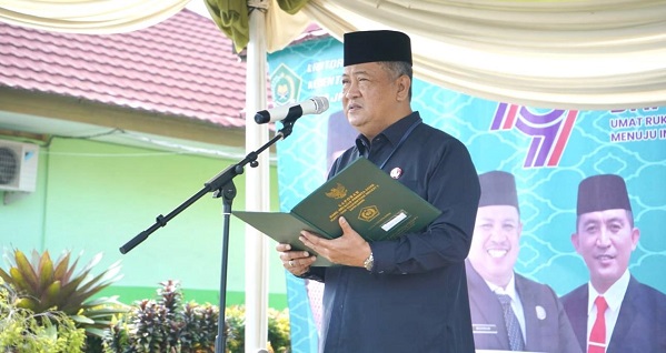 Sekda Kota Jambi, A Ridwan, membacakan sambutan Menteri Agama RI, pada upacara HAB 79 Kementerian Agama, Jumat | dki-mj