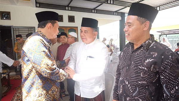 Bupati BBS menyampaikan ucapan selamat dan menitip beberapa pesan kepada Sekda Budhi Hartono, Minggu | dki 