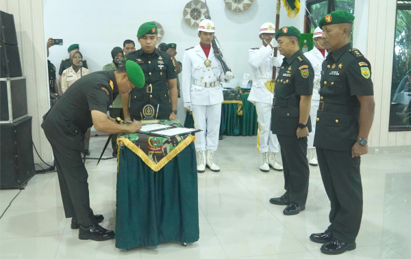 Serah terima jabatan Kasi Intel Korem 042 Garuda Putih, Minggu | pr