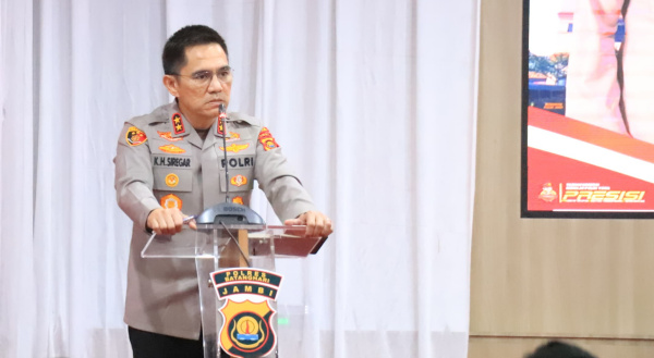 Irjen Pol Krisno Halomoan Siregar