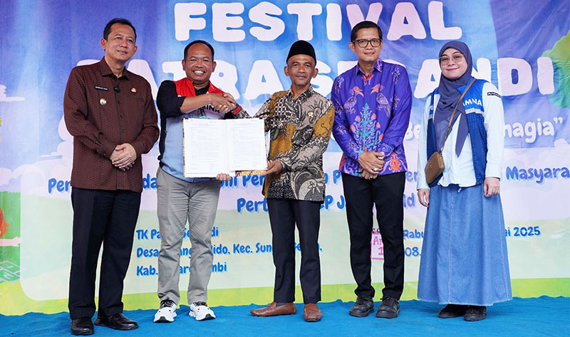 Pertamina EP Jambi resmi menyerahkan pengelolaan TK Patra Serandi kepada Pemerintah Desa Talang Belido, Kecamatan Sungai Gelam, Kabupaten Muarojambi | phr