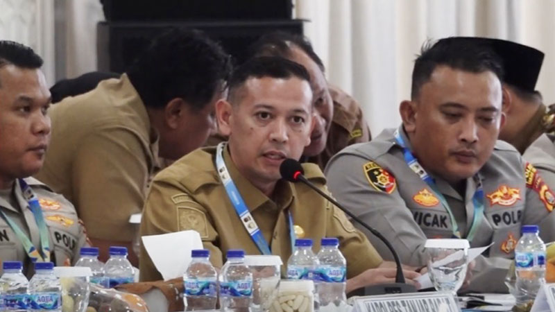Wakil Bupati Tanjung Jabung Timur, Muslimin Tanja, memaparkan upaya penanaman jagung di daerahnya, saat rapat koordinasi lintas sektoral di Polda Jambi | dia