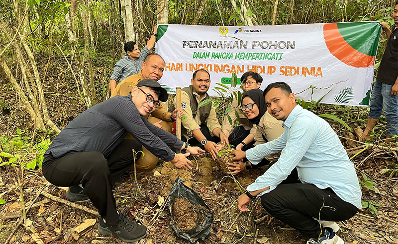 Memperingati Hari Lingkungan Hidup se-Dunia, Pertamina Hulu Rokan (PHR) Zona 1 melakukan aksi nyata pelestarian lingkungan | humas phr