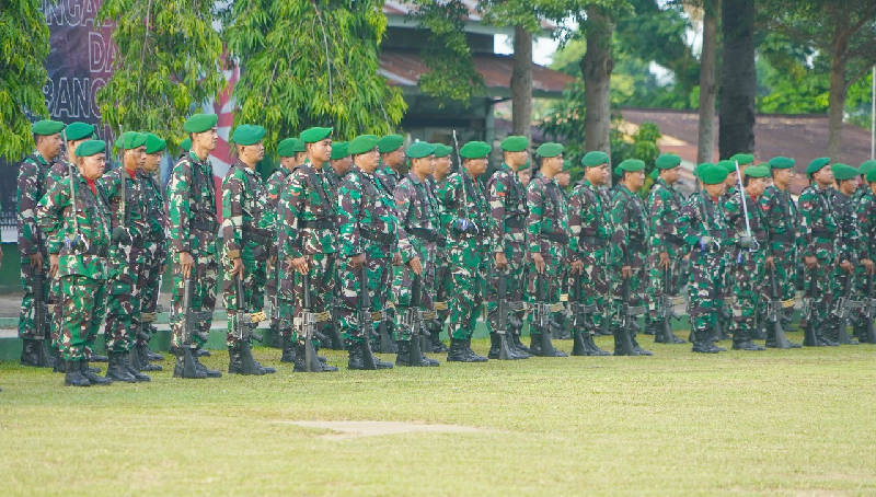 Prajurit Korem 042 Garuda Putih mengikuti upacara, Rabu | prm