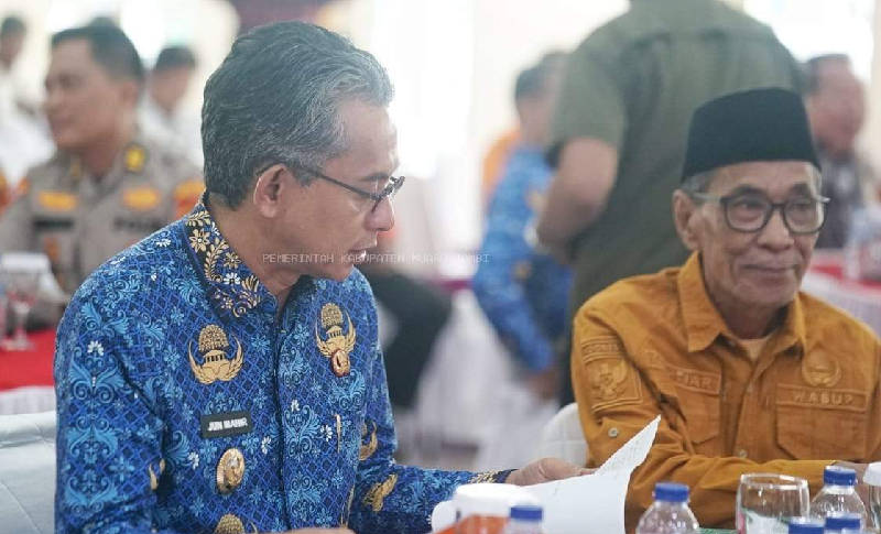 Wakil Bupati Muaro Jambi, Jun Mahir, ketika rapat penanggulangan karhutla, Kamis | dki-mj
