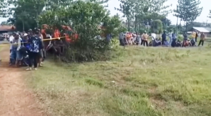 Lokasi penemuan mayat Kepala Cabang Pembantu (KCP) BRI Cempaka Putih, Mohammad Ilham Pradipta, di Bekasi, Jawa Barat | foto : youtube