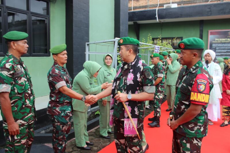 Pangdam XX/TIB, Mayjen TNI Arief Gajah Mada, menyapa hangat prajurit di Kodim 0416/Bute | prm