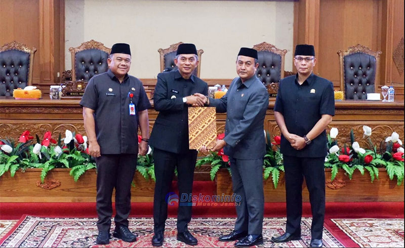 Wakil Bupati Muaro Jambi, Junaidi Mahir, pada sidang paripurna DPRD membahas 4 ranperda, Kamis | dki-mj
