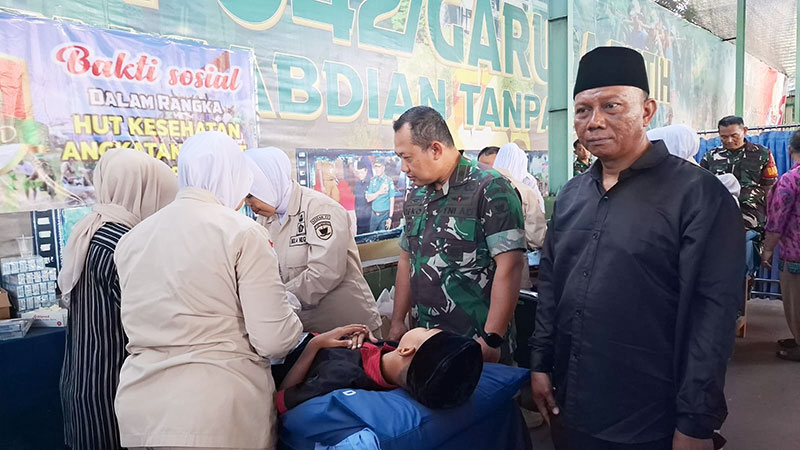 Bakti kesehatan di Korem 042/Gapu memperingati HUT 80  TNI | prm