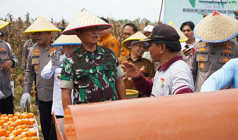Danrem 042/Gapu, Brigjen TNI Heri Purwanto, panen raya jagung serentak, di Tanjung Jabung Timur, Sabtu | prm