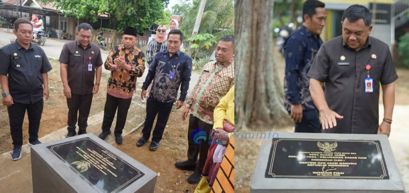 Sekda Muaro Jambi, Budhi Hartono, menghadiri penandatanganan komitmen Desa Sadar Hak Asasi Manusia, di Desa Muaro Jambi, Jumat | dki-mj