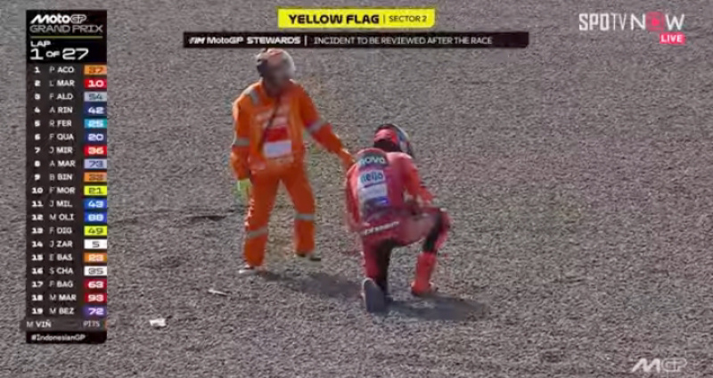 Marc Marquez mengalami crash pada MotoGP Mandalika, Minggu.