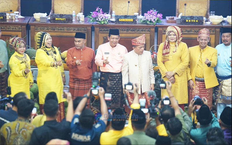 Bupati Muaro Jambi, Bambang Bayu Suseno, menyampaikan langsung ucapan selamat Hari Jadi ke-26 Kabupaten Tanjung Jabung Timur | dki-mj