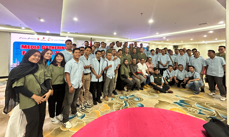 Sebanyak 55 jurnalis dari Forum Jurnalis Migas (FJM) Provinsi Jambi berkumpul di Bandar Lampung, Provinsi Lampung, 10-13 November 2025 | berdua