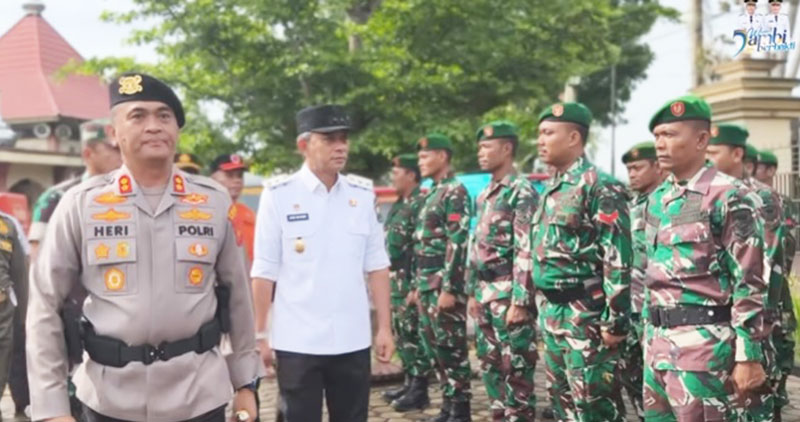 Wakil Bupati Muaro Jambi, Junaidi H Mahir, memeriksa kesiapan tanggap darurat bencana hidrometrologi | dki-mj