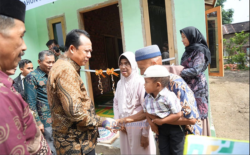 Bupati Muaro Jambi, Bambang Bayu Suseno, bertemu dengan keluarga Jasmadi dan Nurhayati, Kamis | dki-mj