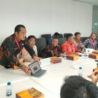 Kepala Dinas Komunikasi dan Informatika Tanjung Jabung Timur, Fajar Alamsyah, melakukan langkah proaktif demi mengentaskan wilayah blank spot.