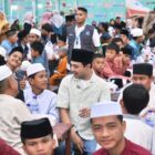 Wakil Wali Kota Jambi, Diza Hazra Aljosha, bersama anak-anak di Pasar Bedug Bahagia 2025, kawasan eks Terminal Rawasari, Pasar Jambi | gjj
