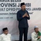 Ketua DPRD Provinsi Jambi, M Hafiz, saat menyampaikan sambutan pada kegiatan buka puasa bersama jajaran Sekretariat DPRD, Jumat | humas