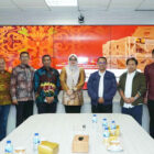 Bupati Tanjung Jabung Timur, Dillah Hikmah Sari, mendatangi kantor Kementerian Pekerjaan Umum, membahas pemindahan Pasar Mayang Mangurai | dki-tjt