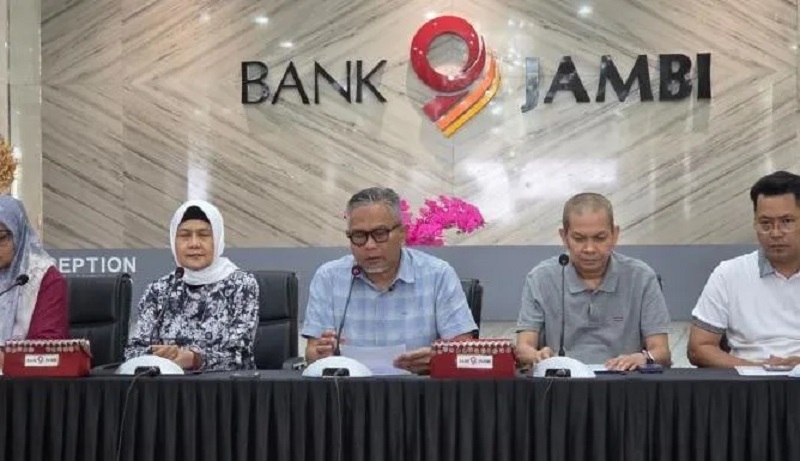 Konferensi pers manajemen Bank Jambi, Minggu 22 Februari 2026 | bj