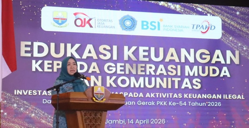 TP PKK Provinsi Jambi menyelenggarakan kegiatan edukasi keuangan bagi generasi muda dan komunitas, di Auditorium Rumah Dinas Gubernur Jambi, Selasa | fadli