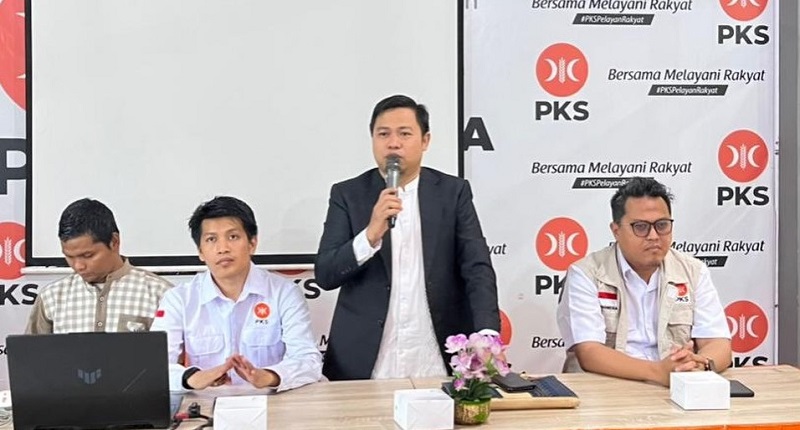 DPD PKS Kota Jambi sukses mengadakan Sekolah Politik for Gen Z, diikuti 50 peserta berusia di bawah 35 tahun, di Kantor DPTD PKS Kota Jambi | noe
