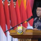 Abdullah Sani menyampaikan sambutan pada prosesi pelantikan DPW Asosiasi Pedagang Pasar Seluruh Indonesia (APPSI) Provinsi Jambi, Senin malam | sob