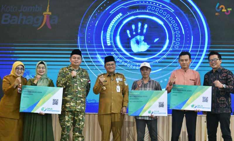 Pemerintah Kota Jambi memberikan fasilitas jaminan perlindungan BPJS Ketenagakerjaan gratis bagi 3.996 pekerja rentan pada tahun anggaran 2026 | dki-kj