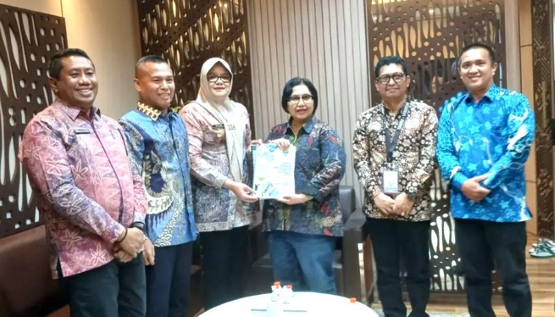 Bupati Tanjabtim, Dillah Hikmah Sari, audiensi dengan anggota Komisi IX DPR RI, Irma Suryani Chaniago, Rabu, 15 April 2026 | dki-tjt