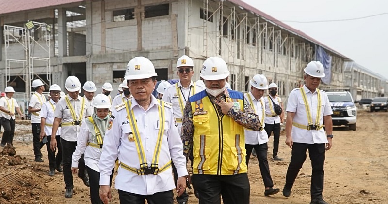 Pembangunan Sekolah Rakyat di Kabupaten Tanjung Jabung Timur ditinjau oleh Gubernur Jambi, Al Haris, Rabu | nst
