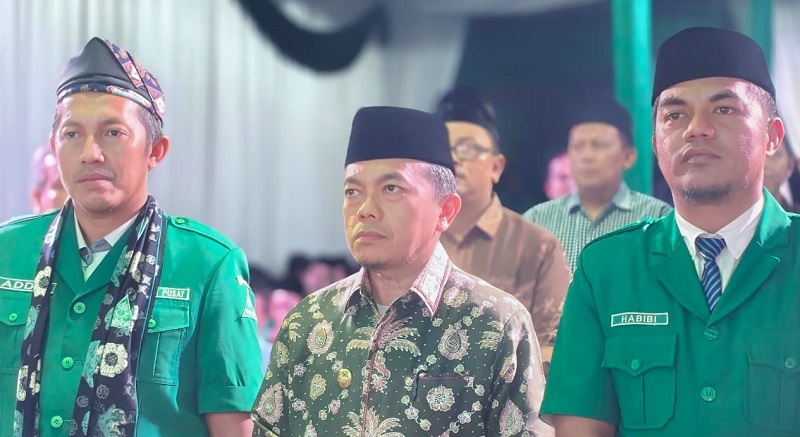 Gubernur Jambi, Al Haris, bersama pengurus GP Ansor, di Jambi, Selasa malam | gp ansor

