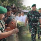 Ratusan prajurit TNI yang tergabung dalam Satgas Pamtas RI–PNG Mobile Yonif 142/Ksatria Jaya kembali ke Jambi | fadli