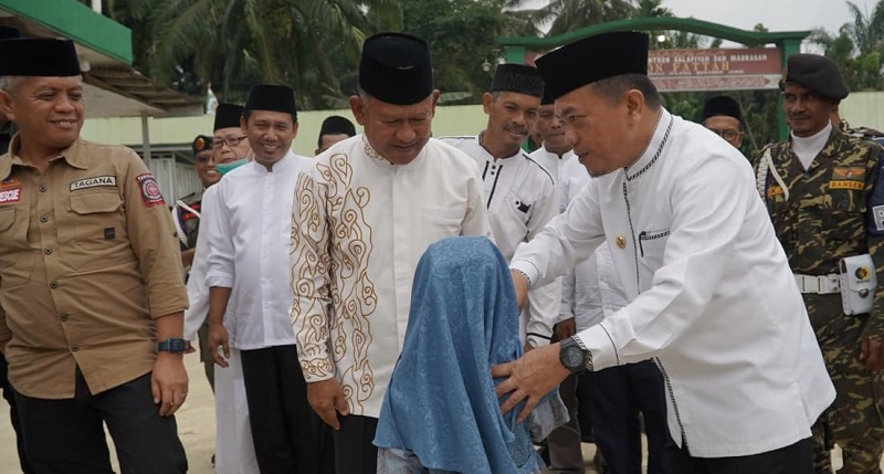 Gubernur Jambi, Al Haris, pada acara Haflah Akhirussanah Pondok Pesantren Sulthon Fattah, di Desa Tambang Emas, Pamenang Selatan, Merangin, Sabtu 13 Juni 2026 | es